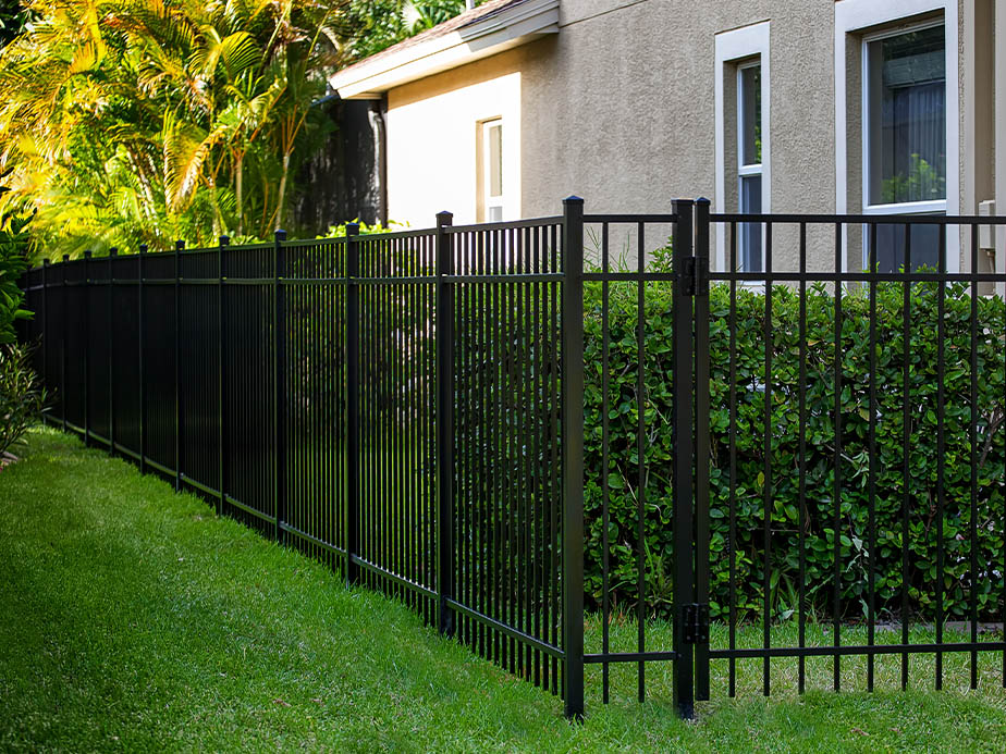 Residential Aluminum Fence Company In Greater Seattle