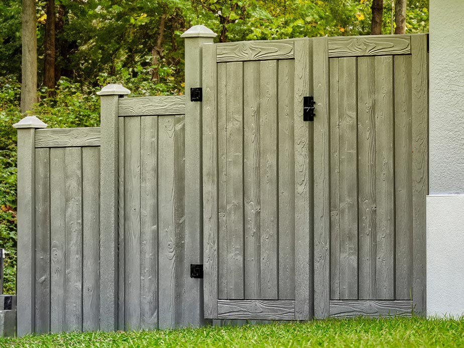 Composite fence  Mountlake Terrace Washington